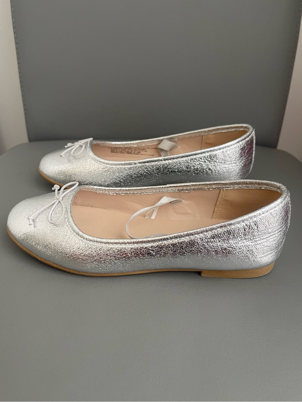 The Children's Place Silver Ballet Flats Girls Size 3